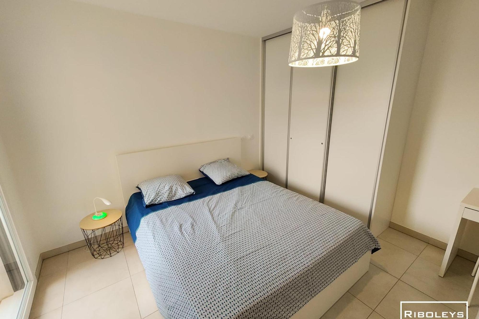 Villa T3 Climatisee En Residence Avec Piscine Vias Ngoại thất bức ảnh