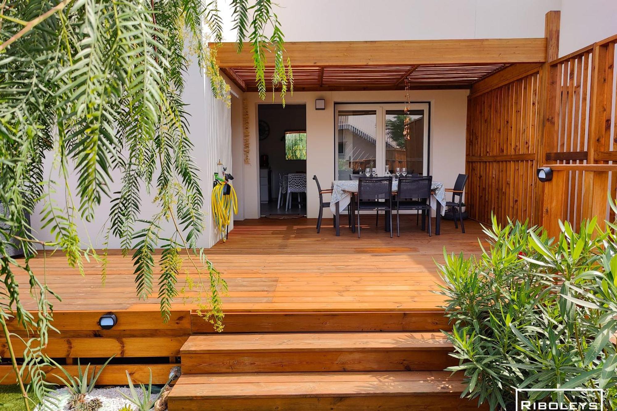Villa T3 Climatisee En Residence Avec Piscine Vias Ngoại thất bức ảnh